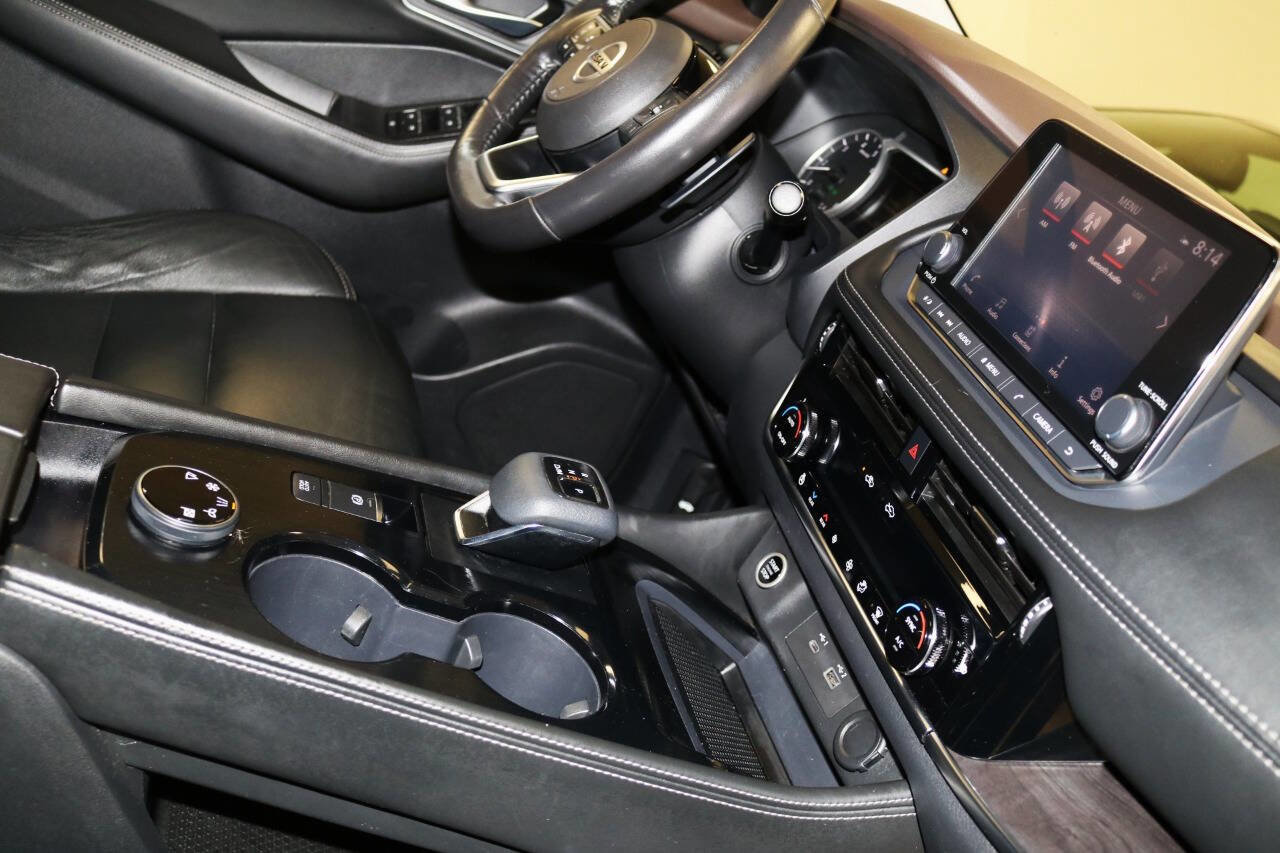 Used 2021 Nissan Rogue SL image 44