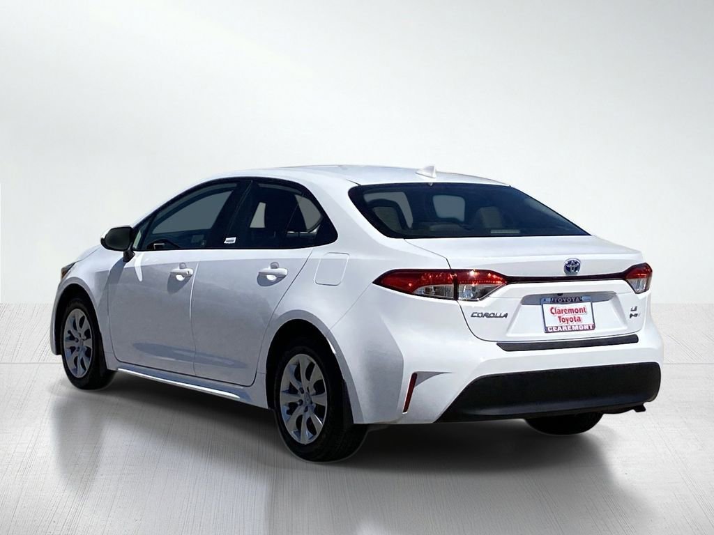 Certified 2025 Toyota Corolla LE image 4