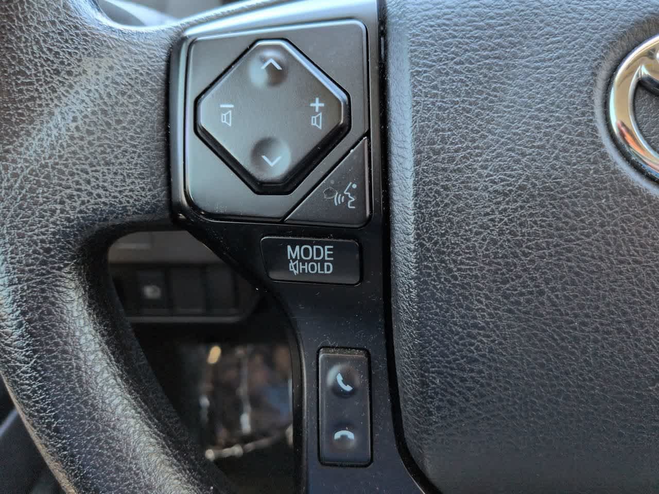 Used 2023 Toyota Tacoma SR AWD/4WD image 22