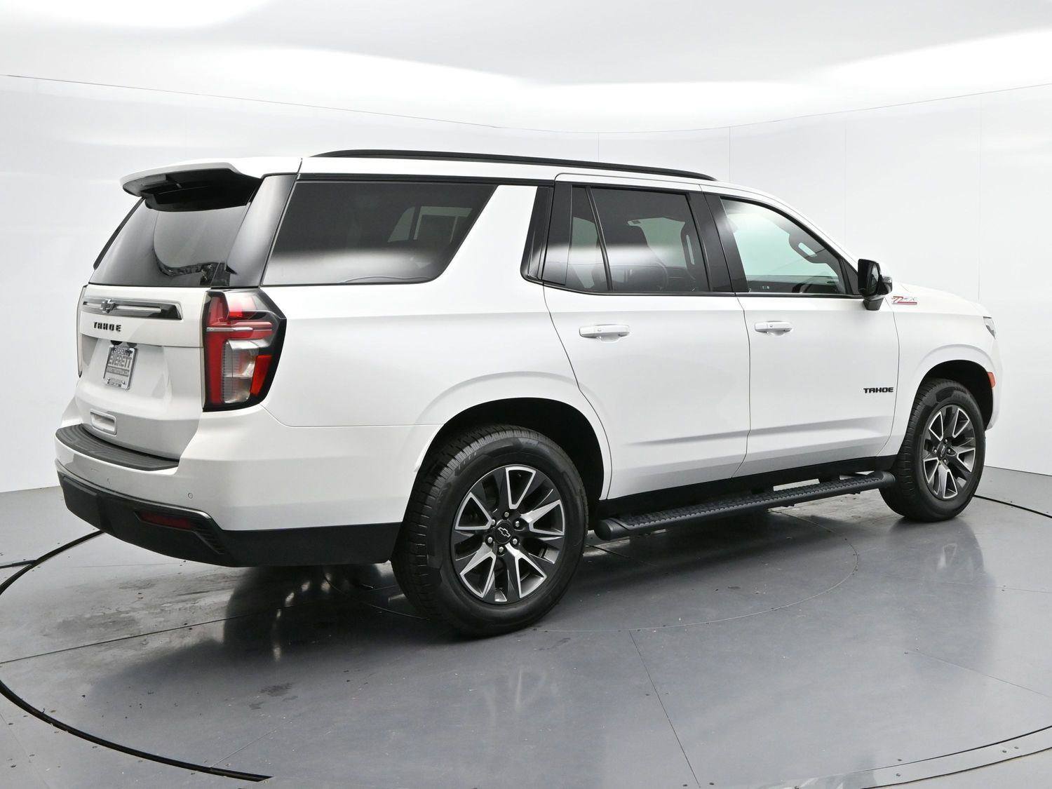 Used 2022 Chevrolet Tahoe Z71 w/ Z71 Off-Road Package image 7