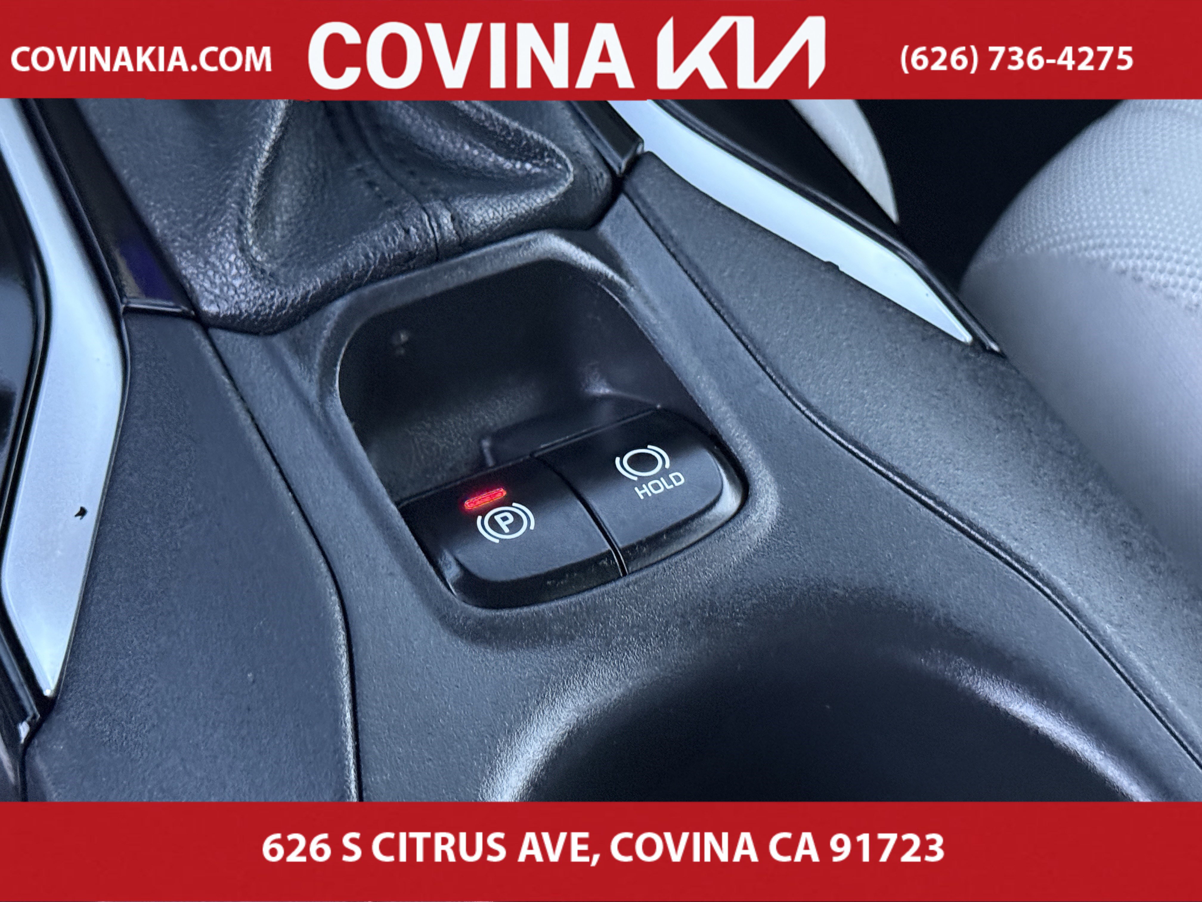 Used 2024 Toyota Corolla Cross L image 21