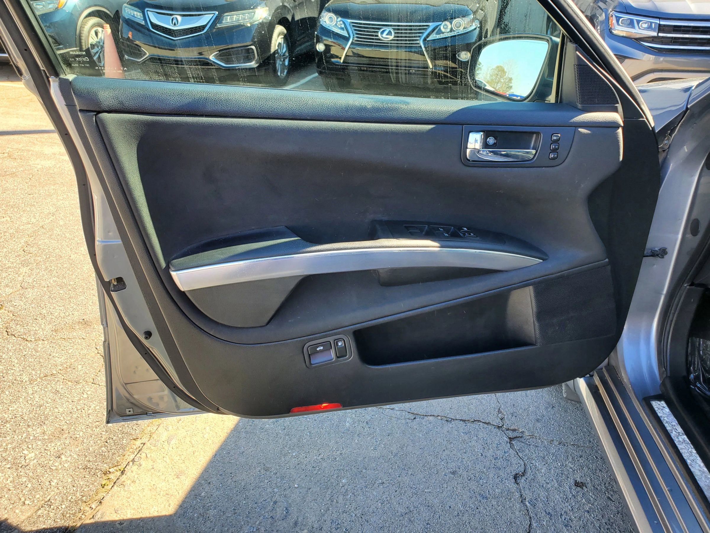 Used 2008 Nissan Maxima 3.5 SE w/ Sensory Pkg FWD image 12