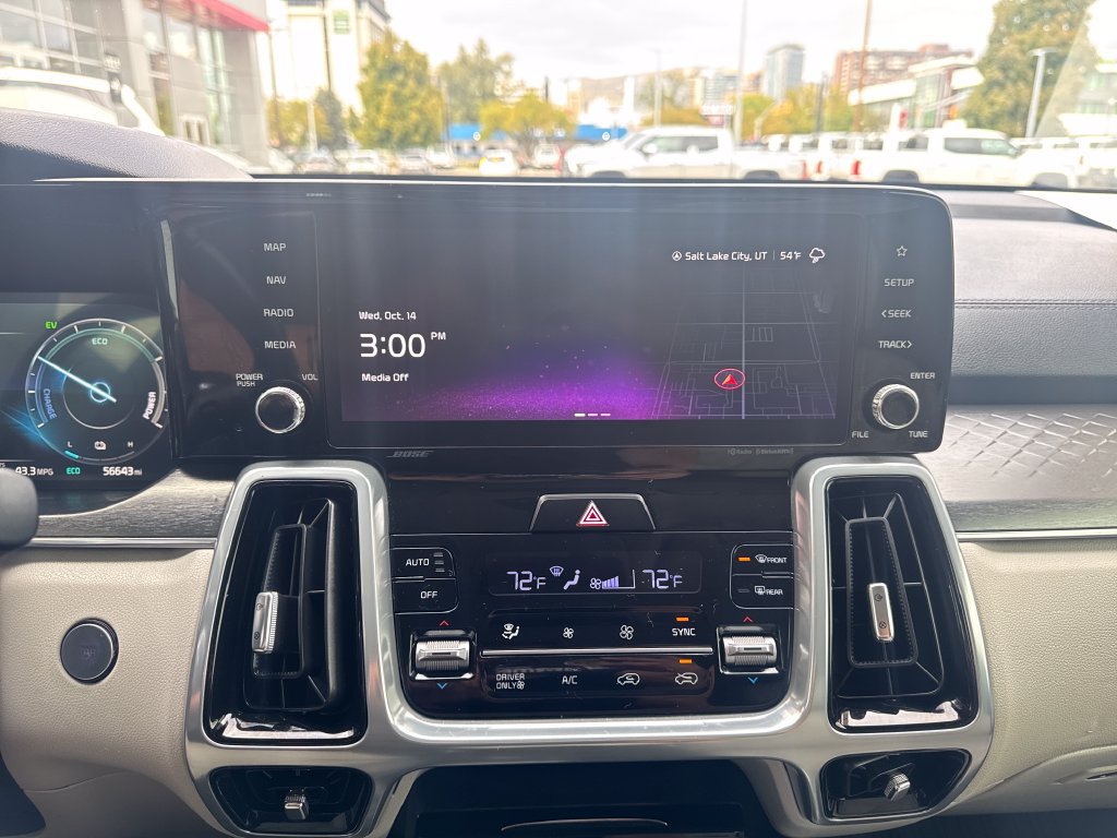 Used 2024 Kia Sorento SX Prestige AWD/4WD image 17