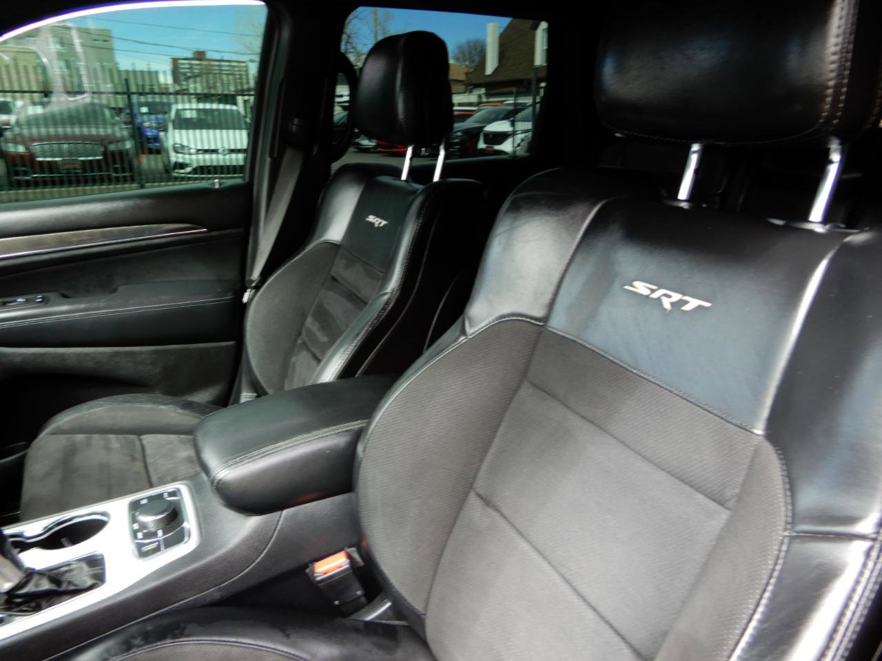 Used 2018 Jeep Grand Cherokee SRT image 13