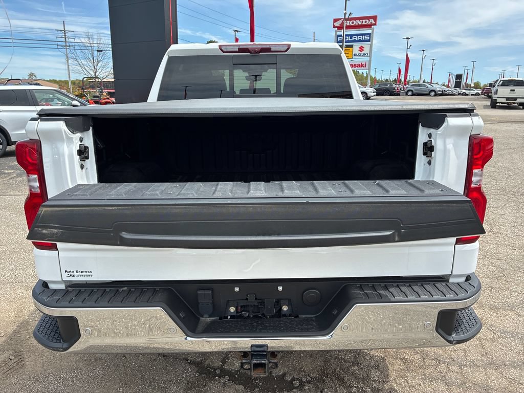 Used 2022 Chevrolet Silverado 1500 LTZ w/ Technology Package AWD/4WD image 21
