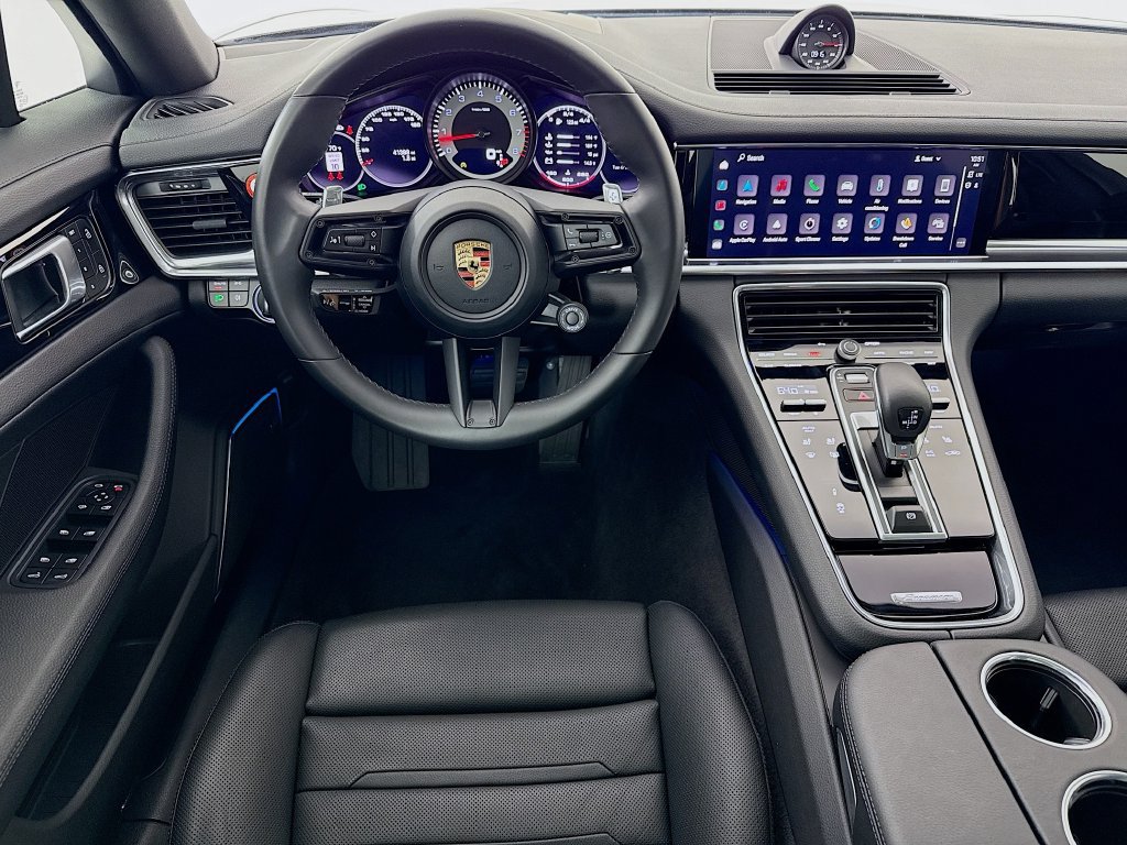 Certified 2023 Porsche Panamera Platinum Edition RWD image 27