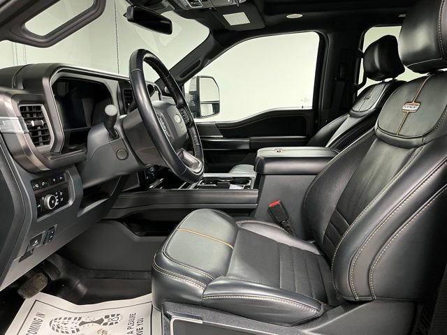 Used 2024 Ford F350 Platinum w/ Tremor Off-Road Package AWD/4WD image 21