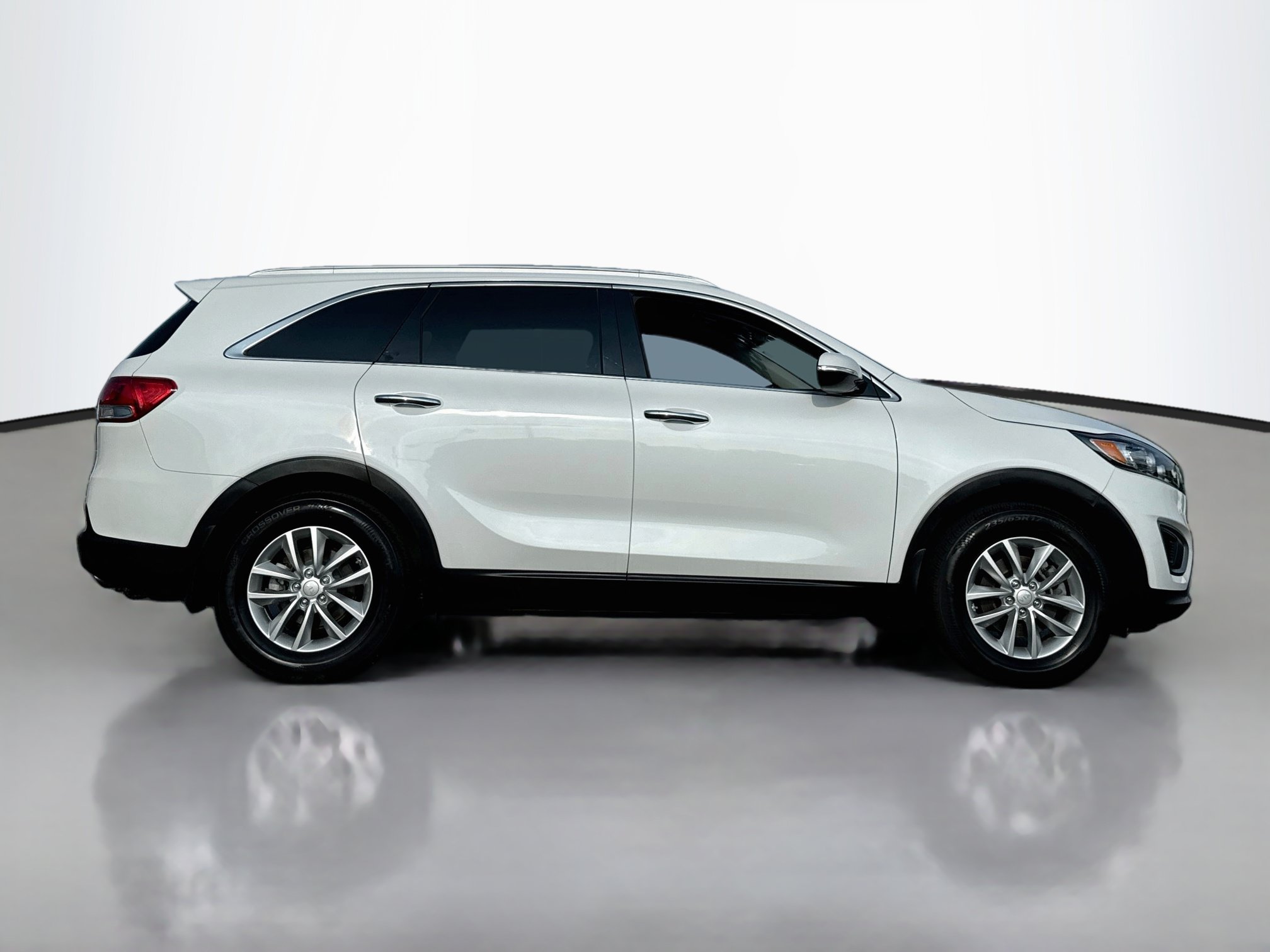 Used 2016 Kia Sorento FWD w/ LX Convenience Package image 8
