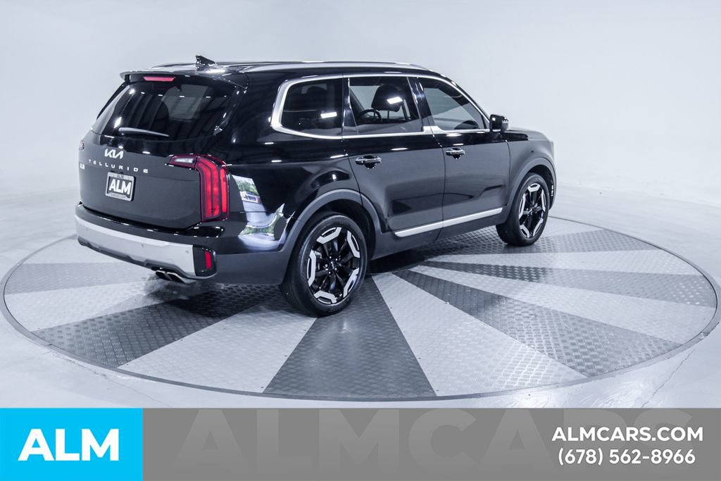 Used 2024 Kia Telluride S w/ S Sunroof Package FWD image 10