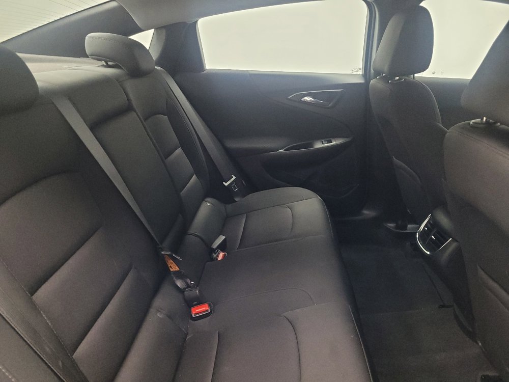 Used 2021 Chevrolet Malibu LT FWD image 19
