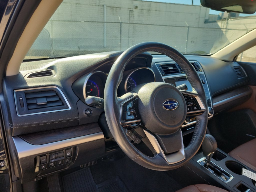 Used 2019 Subaru Outback 2.5i Touring AWD/4WD image 21