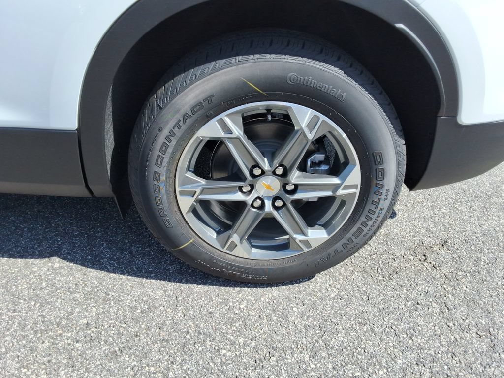 New 2026 Chevrolet Blazer LT FWD image 11