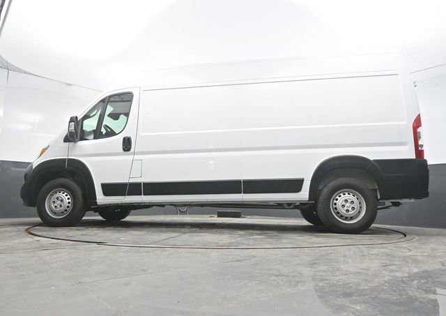 Used 2025 RAM ProMaster 2500 w/ Convenience Group image 34