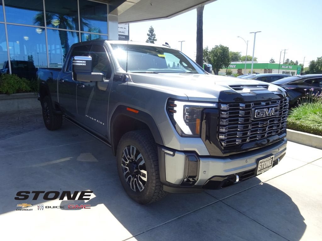 New 2026 GMC Sierra 2500 Denali Ultimate w/ Max Trailering Package