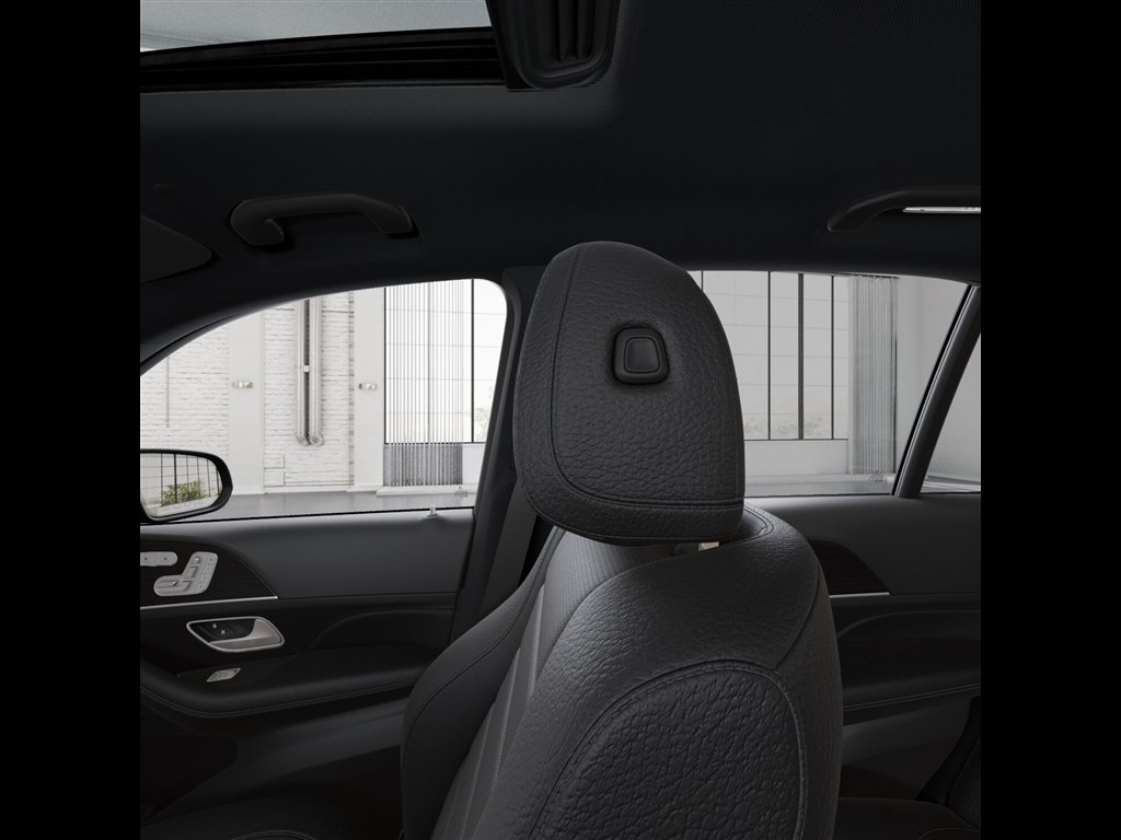 Certified 2026 Mercedes-Benz GLE 580 4MATIC image 45
