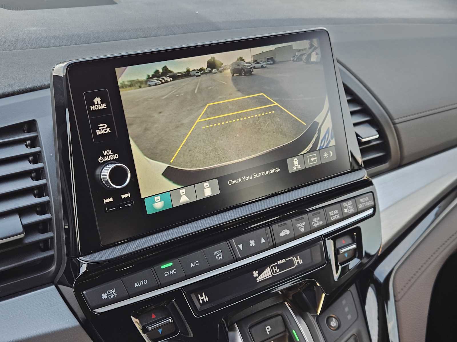 Used 2026 Honda Odyssey Touring image 18