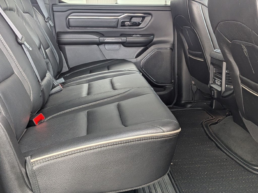 Used 2022 RAM 1500 Limited w/ Body-Colour Bumper Group AWD/4WD image 26