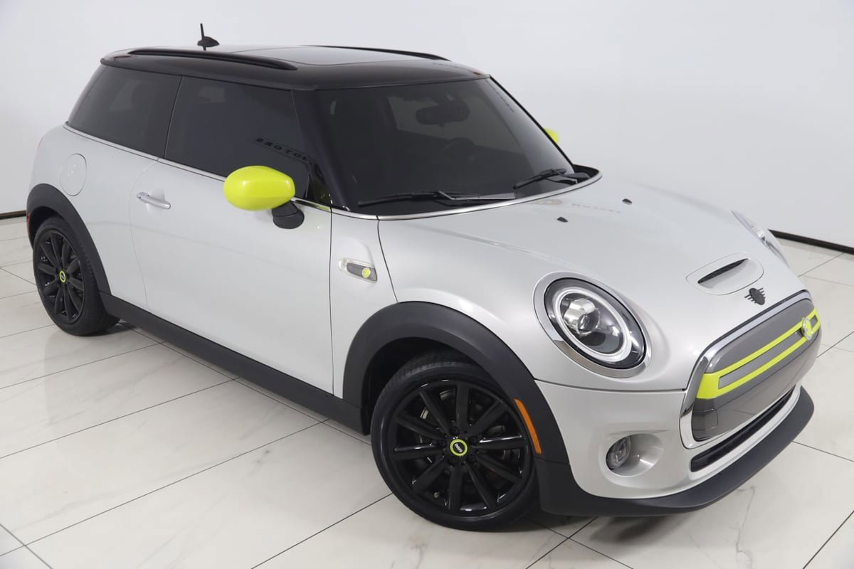 Used 2021 MINI Cooper SE w/ 6.5" Touchscreen Package FWD image 18