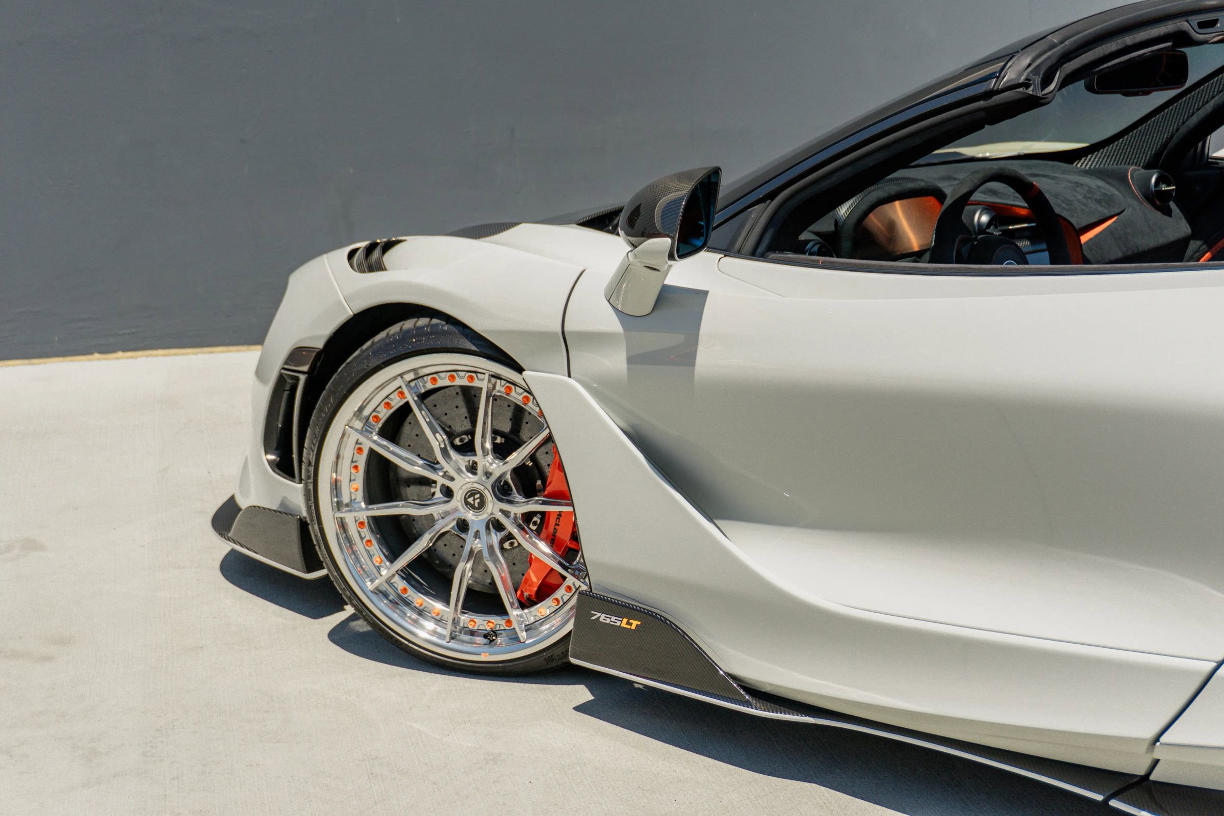Used 2022 McLaren 765LT RWD image 56