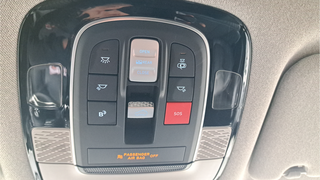 Used 2024 Hyundai Palisade Limited AWD/4WD image 21