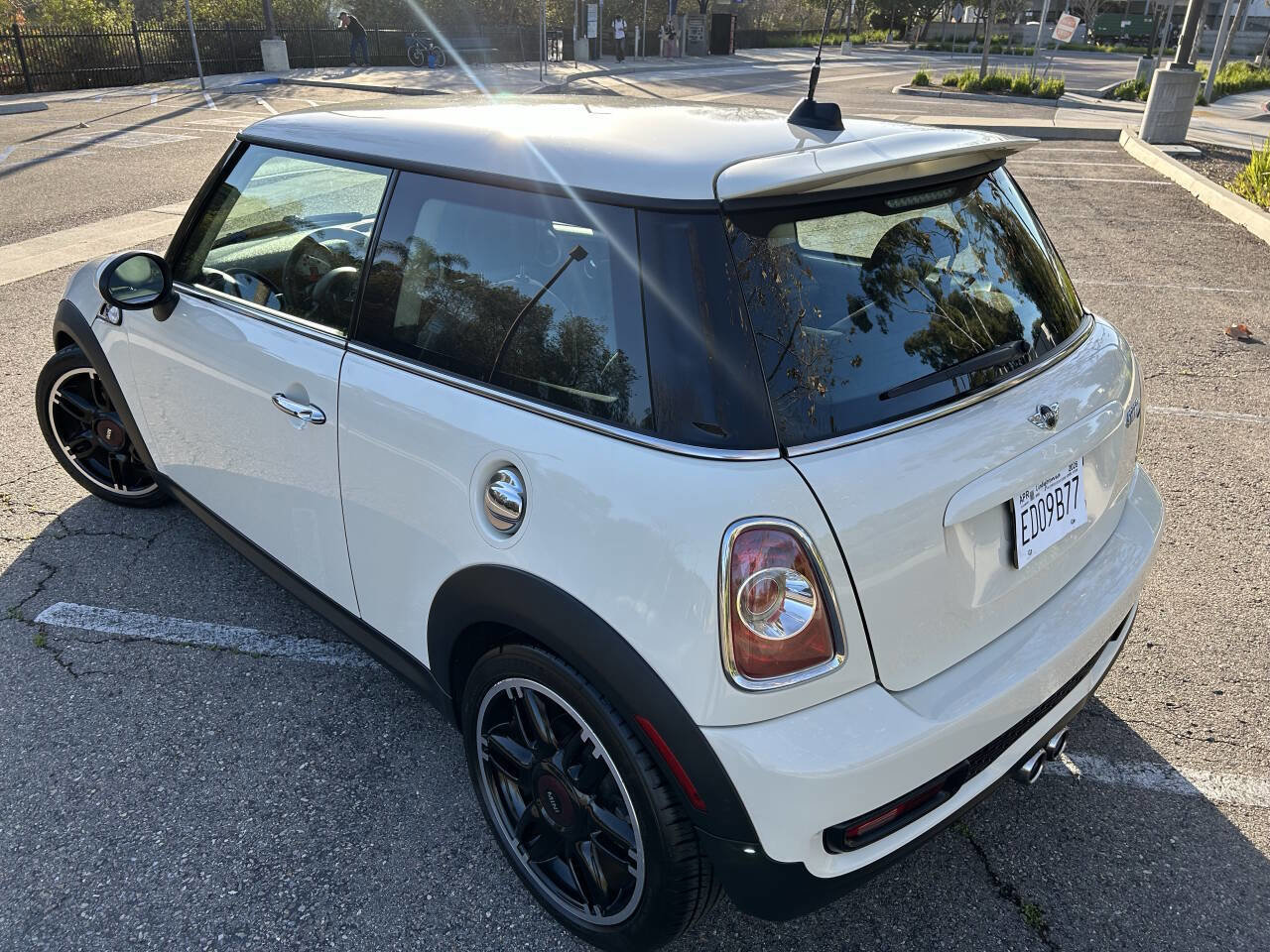 Used 2013 MINI Cooper S image 3