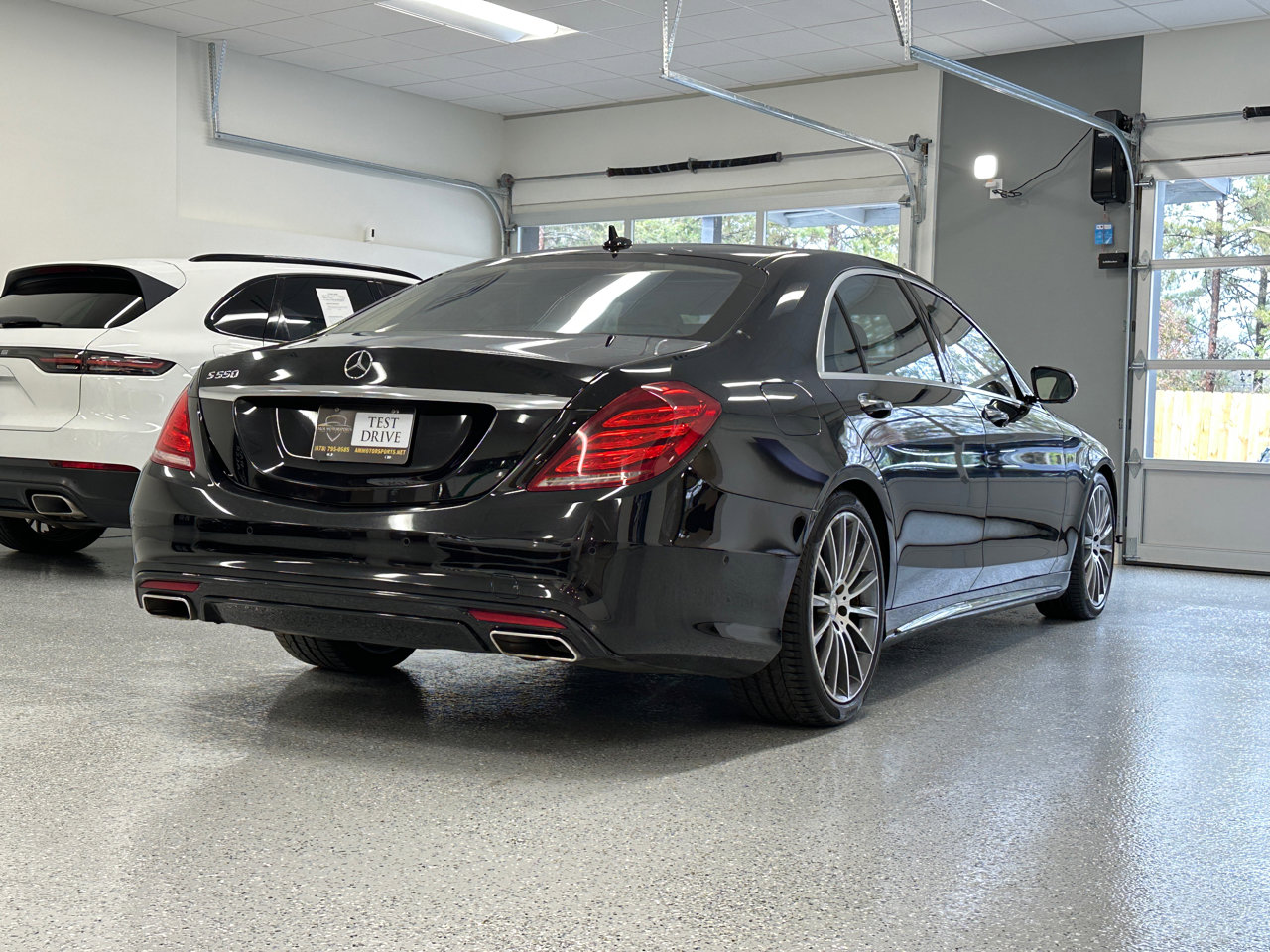 Used 2014 Mercedes-Benz S 550 Sedan image 8