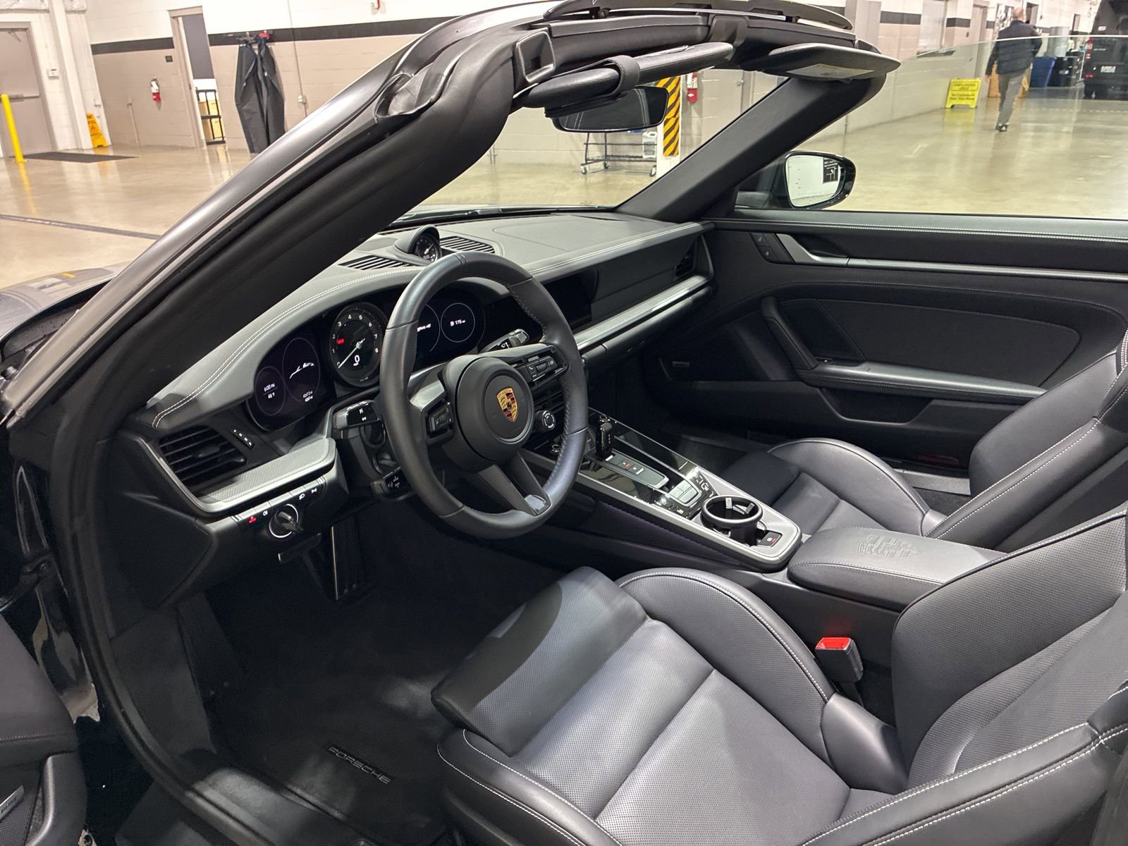 Used 2024 Porsche 911 Targa 4 image 7