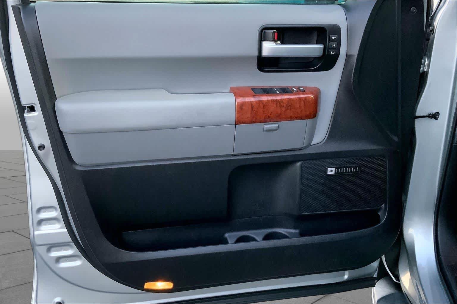 Used 2020 Toyota Sequoia Platinum RWD image 20