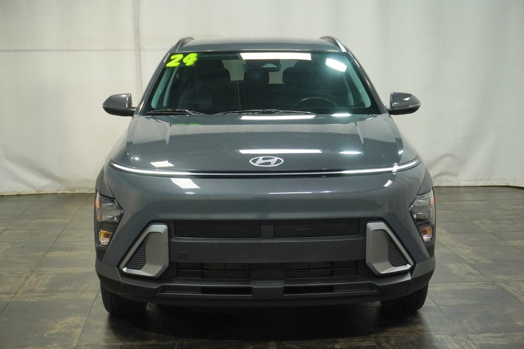 Used 2024 Hyundai Kona SEL w/ Convenience Package AWD/4WD image 8