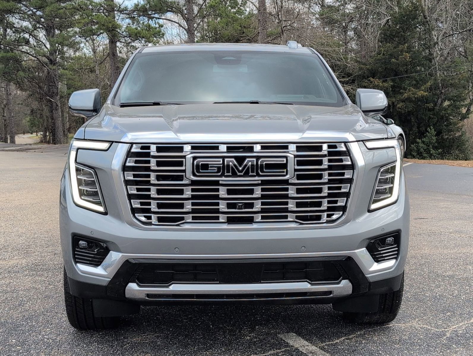 New 2026 GMC Yukon Denali w/ Sun & Power Step Package AWD/4WD image 10