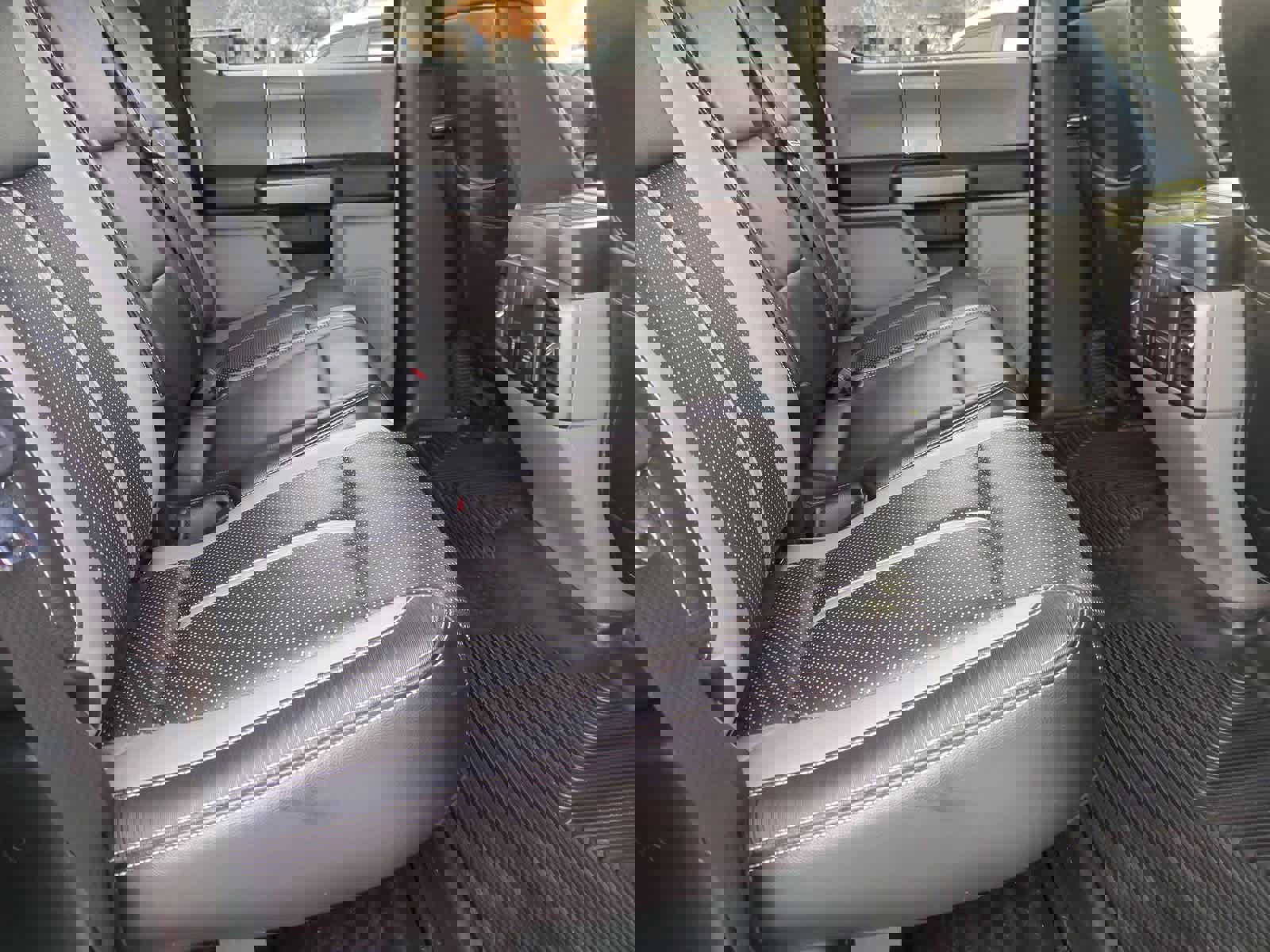 Used 2020 Ford F250 XLT w/ XLT Premium Package image 21