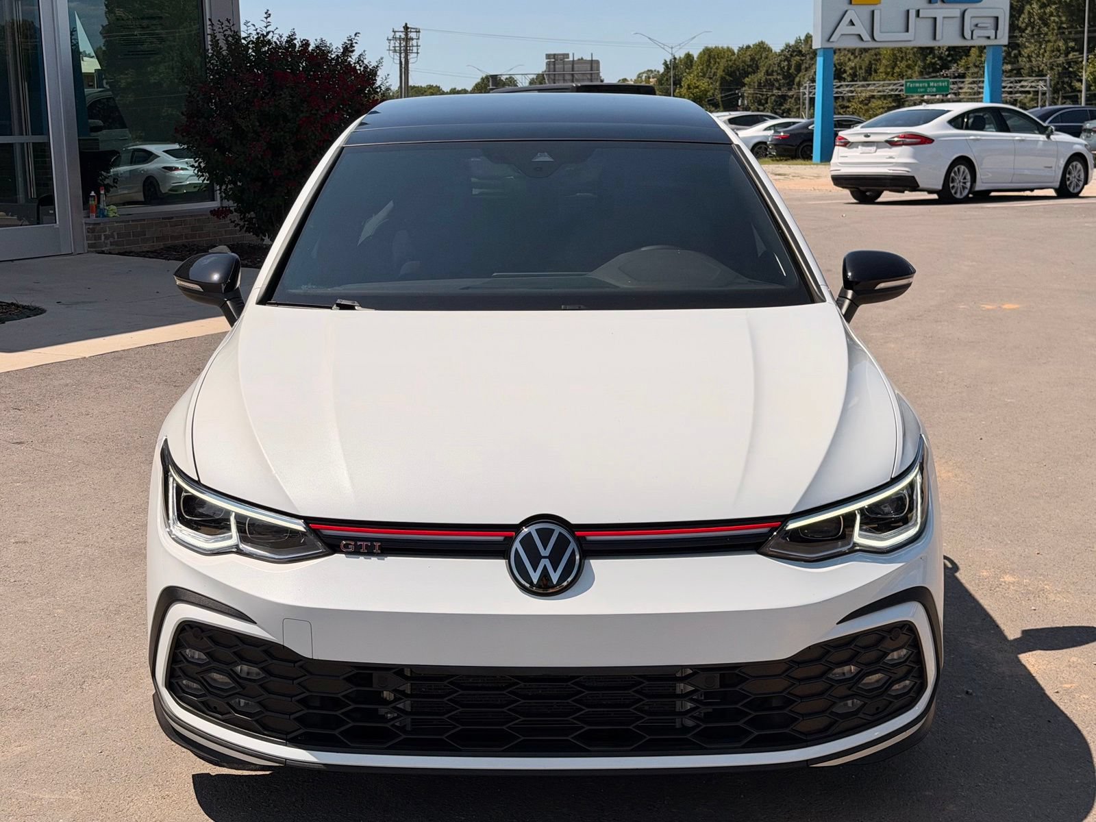 Used 2024 Volkswagen GTI SE w/ SE Leather Seats Package FWD image 8