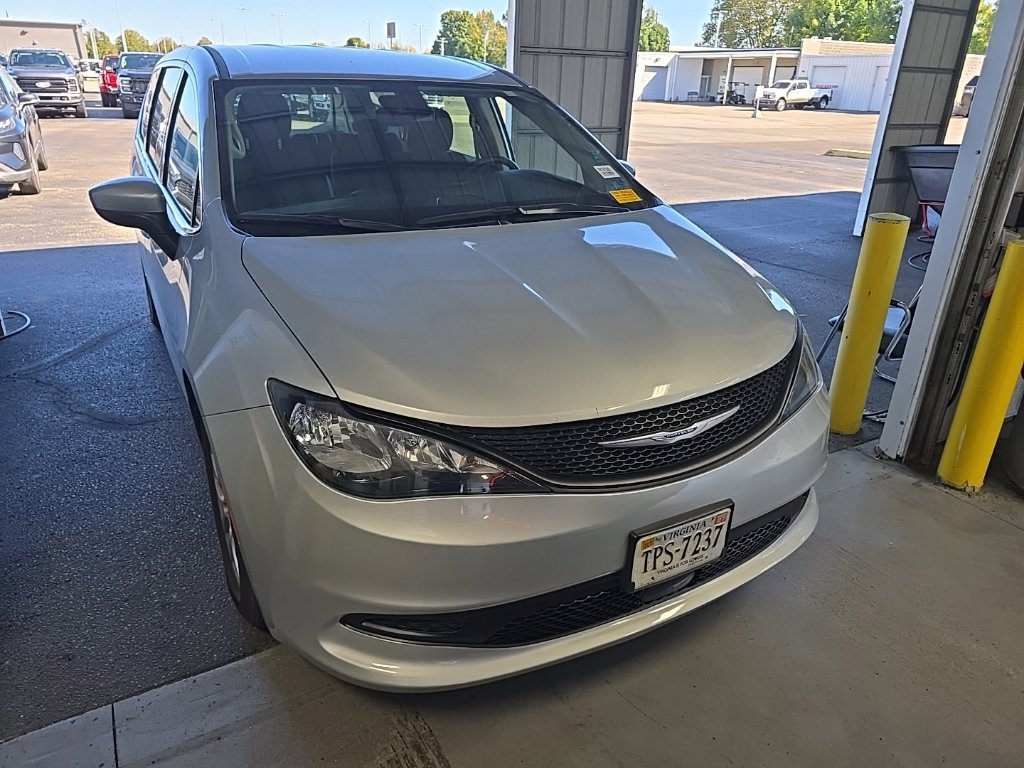 Used 2023 Chrysler Voyager LX