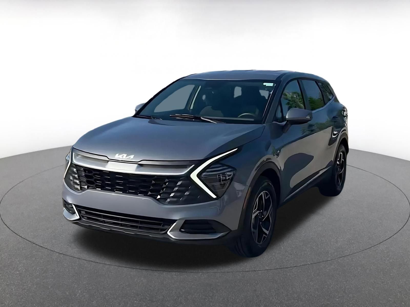 Used 2025 Kia Sportage LX FWD image 7
