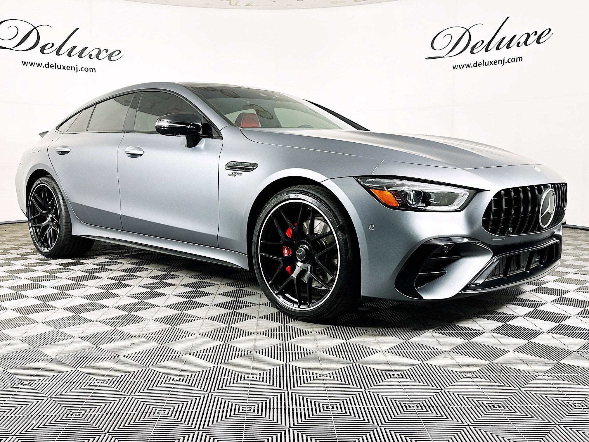 Used 2024 Mercedes-Benz AMG GT 43 image 1