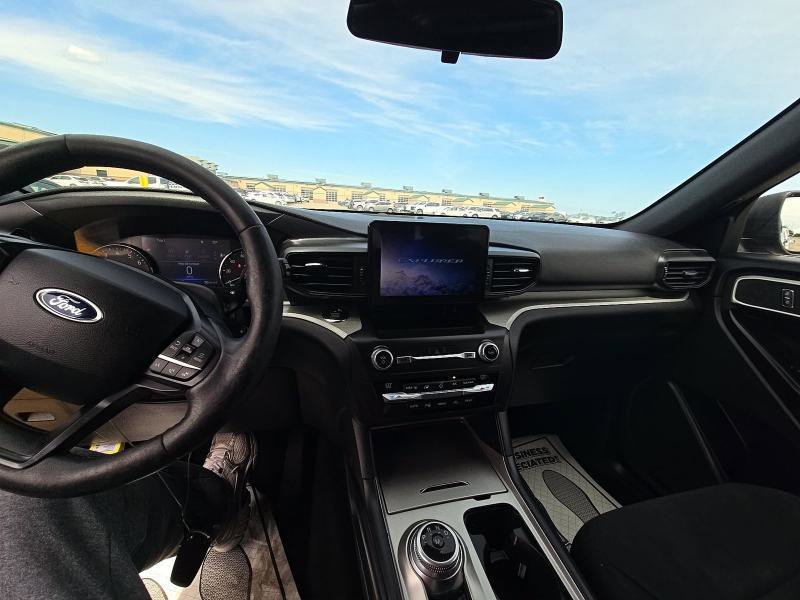 Used 2020 Ford Explorer XLT RWD image 6