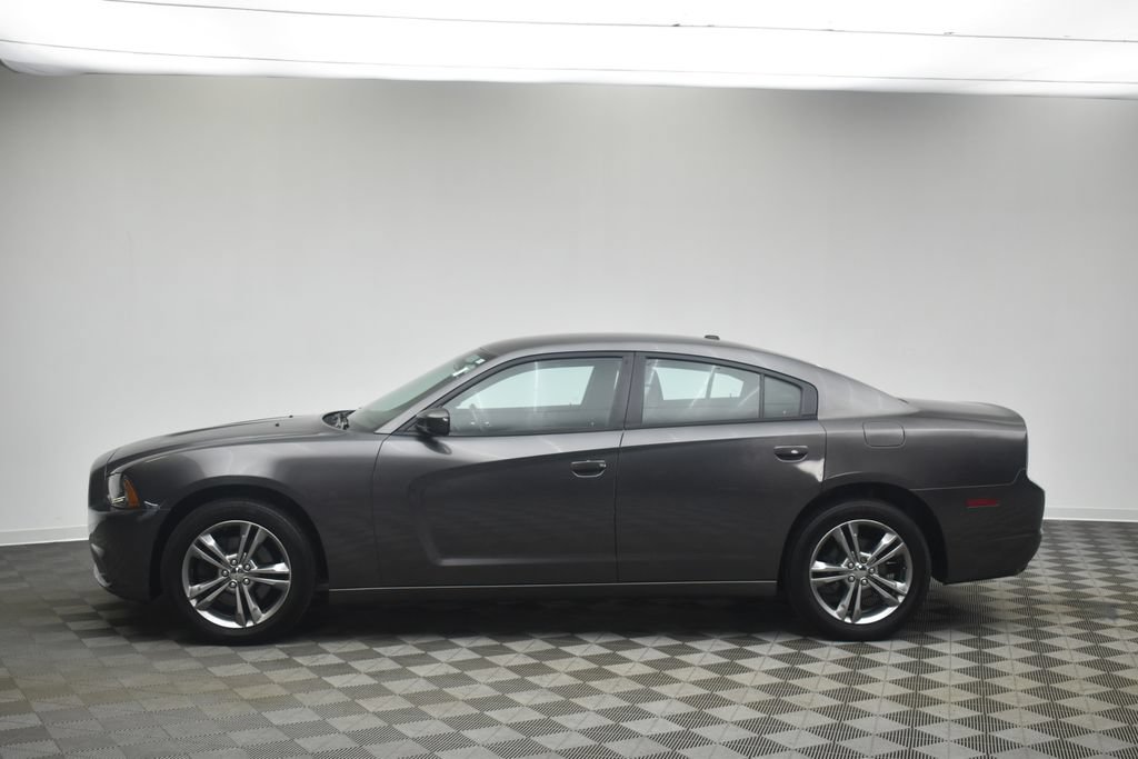 Used 2014 Dodge Charger SXT AWD/4WD image 8