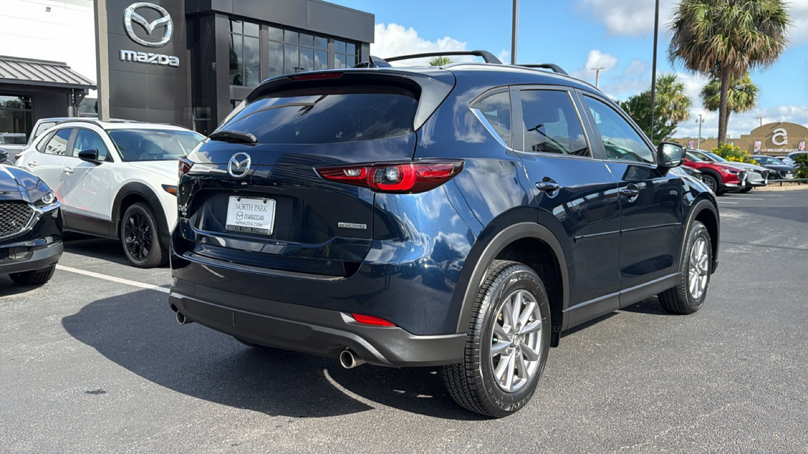 Used 2023 MAZDA CX-5 AWD 2.5 S image 3