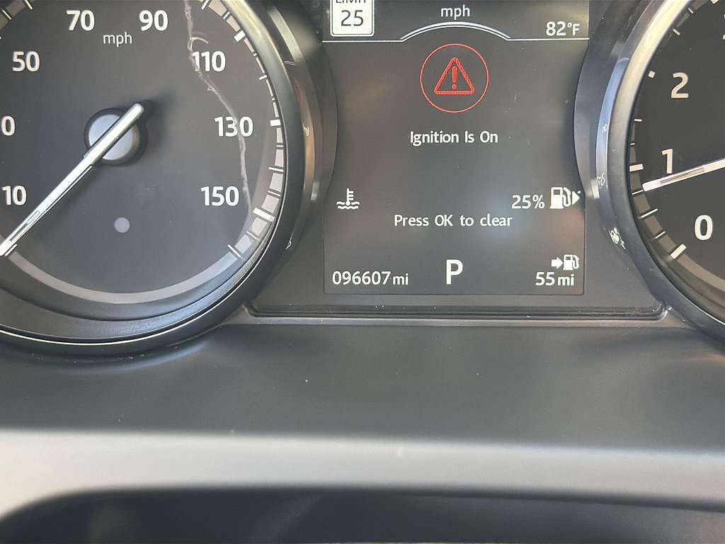 Used 2017 Land Rover Discovery Sport HSE AWD/4WD image 11