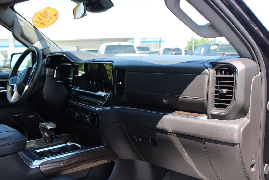 Used 2024 Chevrolet Silverado 1500 RST w/ All Star Edition Plus AWD/4WD image 29