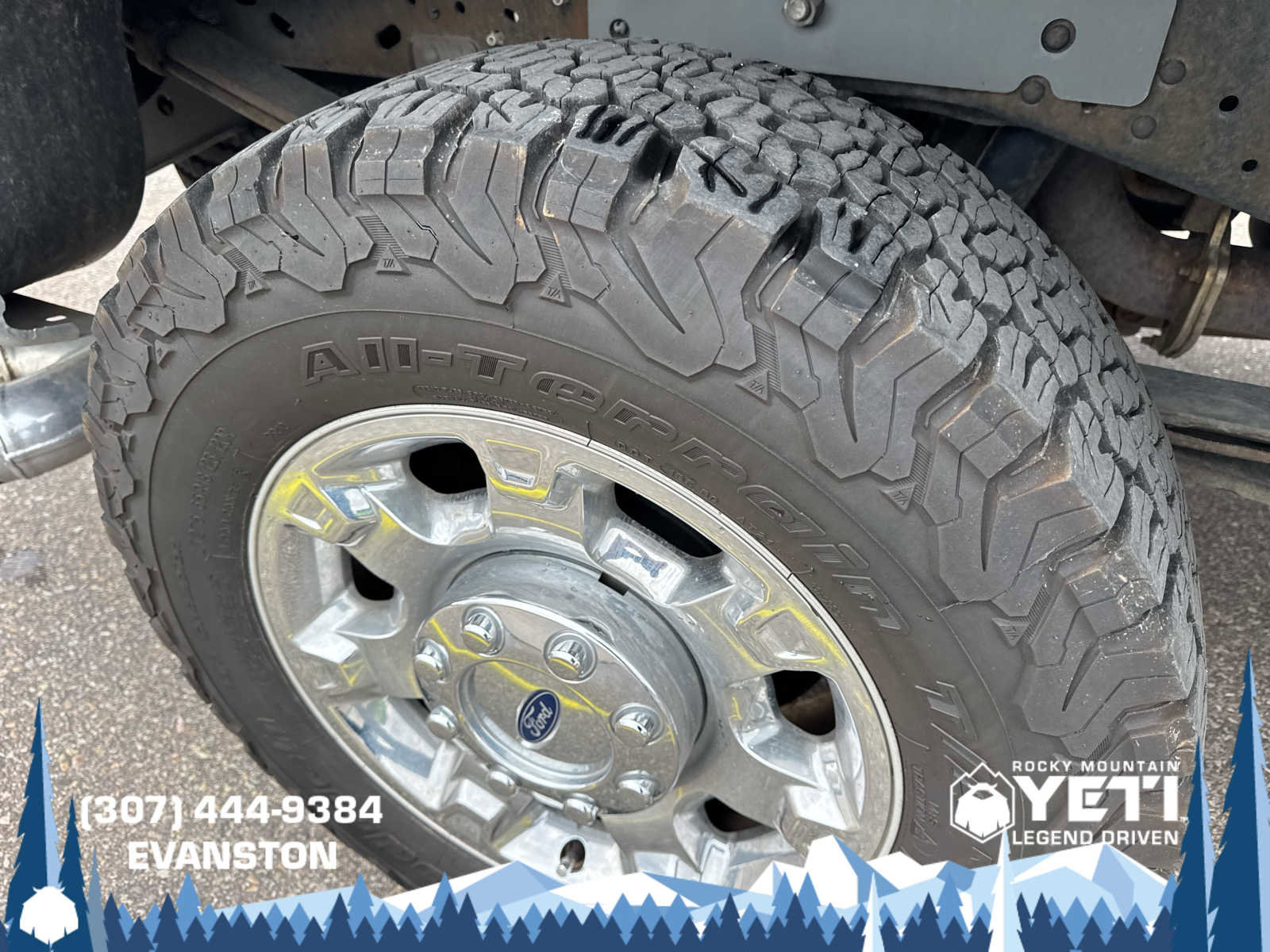 Used 2016 Ford F250 Lariat w/ Lariat Ultimate Package image 11