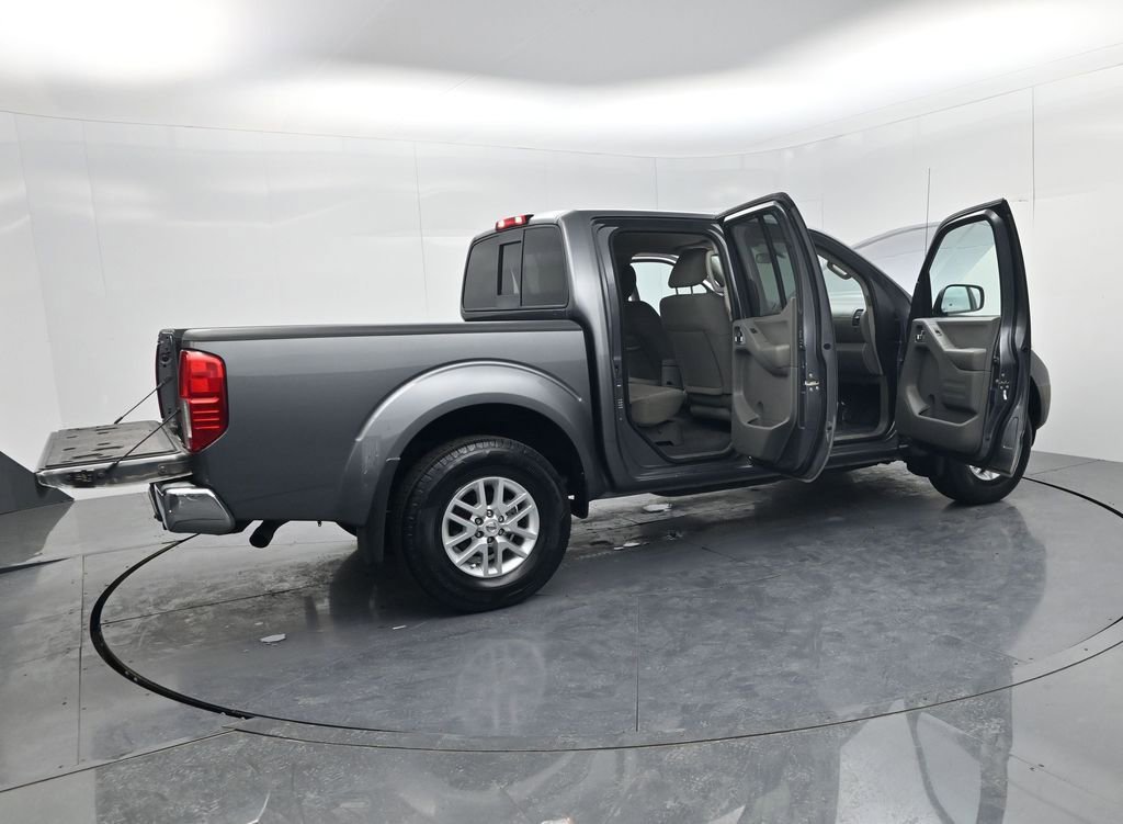 Used 2019 Nissan Frontier SV image 56