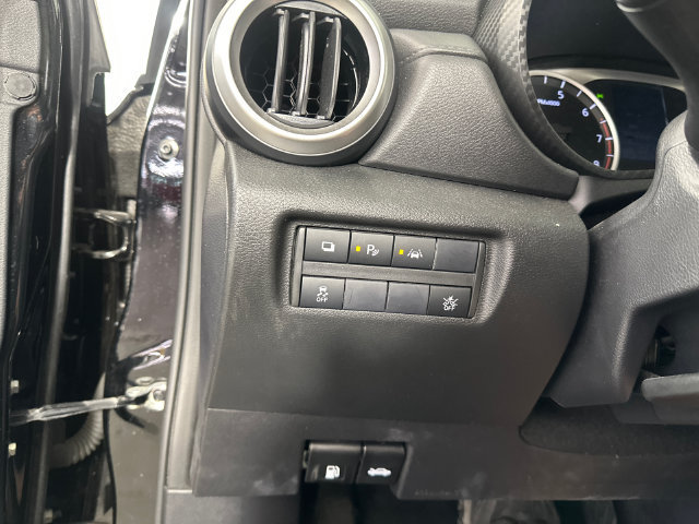 Used 2024 Nissan Versa S w/ S Plus Package FWD image 16