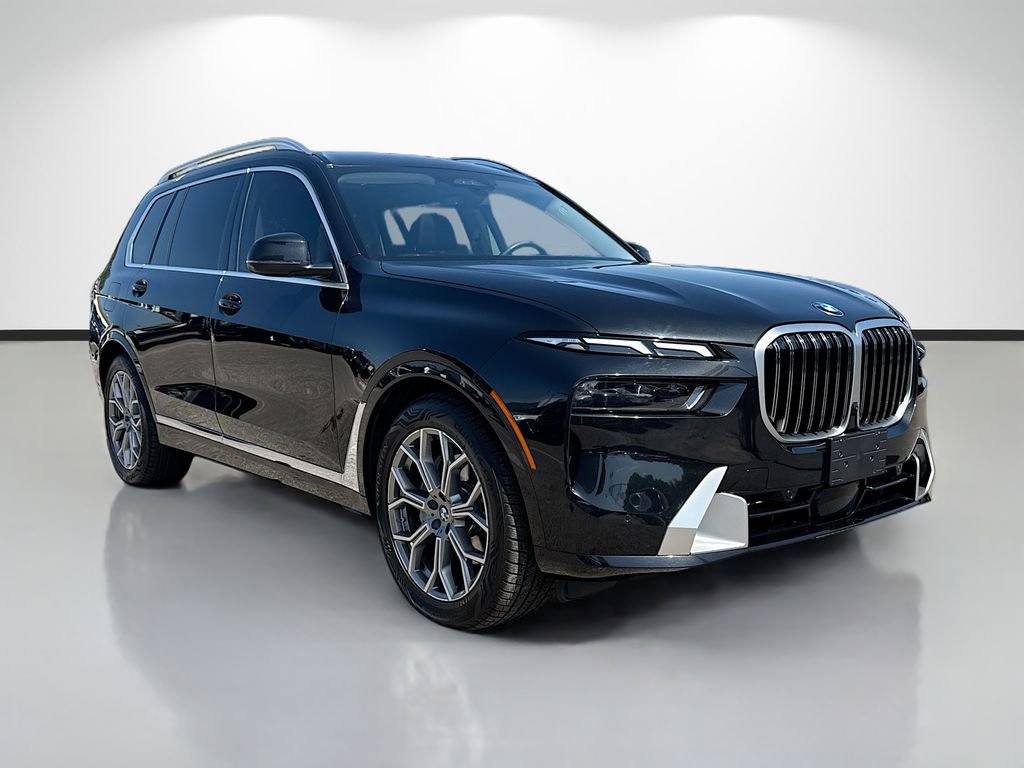 Used 2023 BMW X7 xDrive40i w/ Premium Package image 1