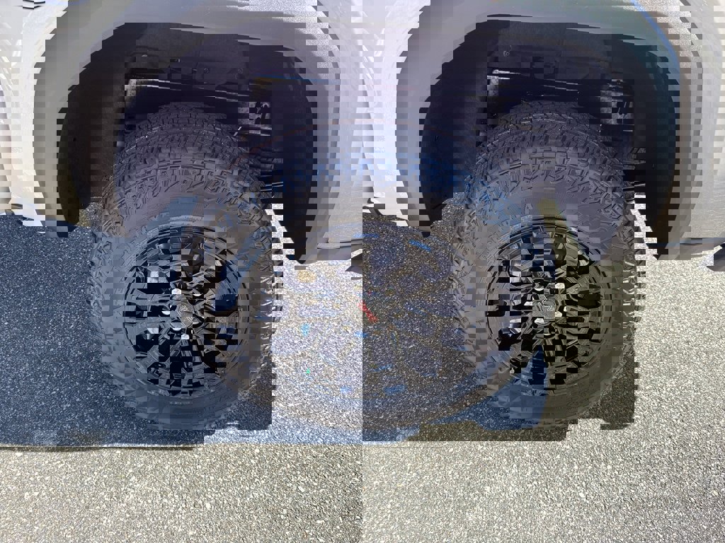 New 2026 GMC Canyon Elevation w/ Convenience Package image 19