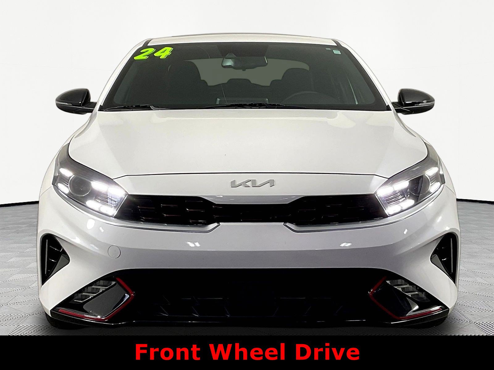 Used 2024 Kia Forte GT-Line w/ GT-Line Premium Package FWD image 2