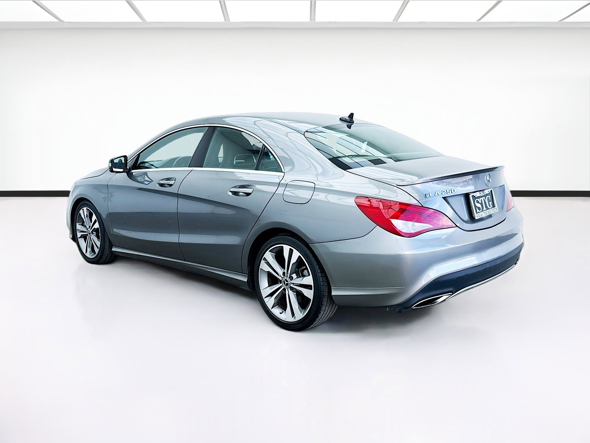 Used 2019 Mercedes-Benz CLA 250 image 6