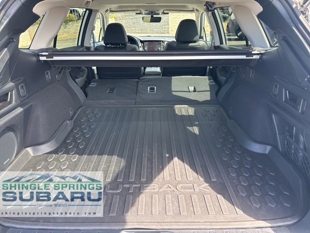 Certified 2025 Subaru Outback Onyx Edition AWD/4WD image 17