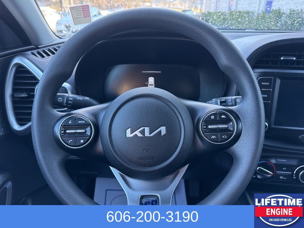 Used 2024 Kia Soul LX w/ Option Group 015 image 13