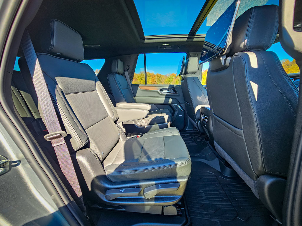 New 2027 GMC Yukon Denali w/ Denali Reserve Package AWD/4WD image 49